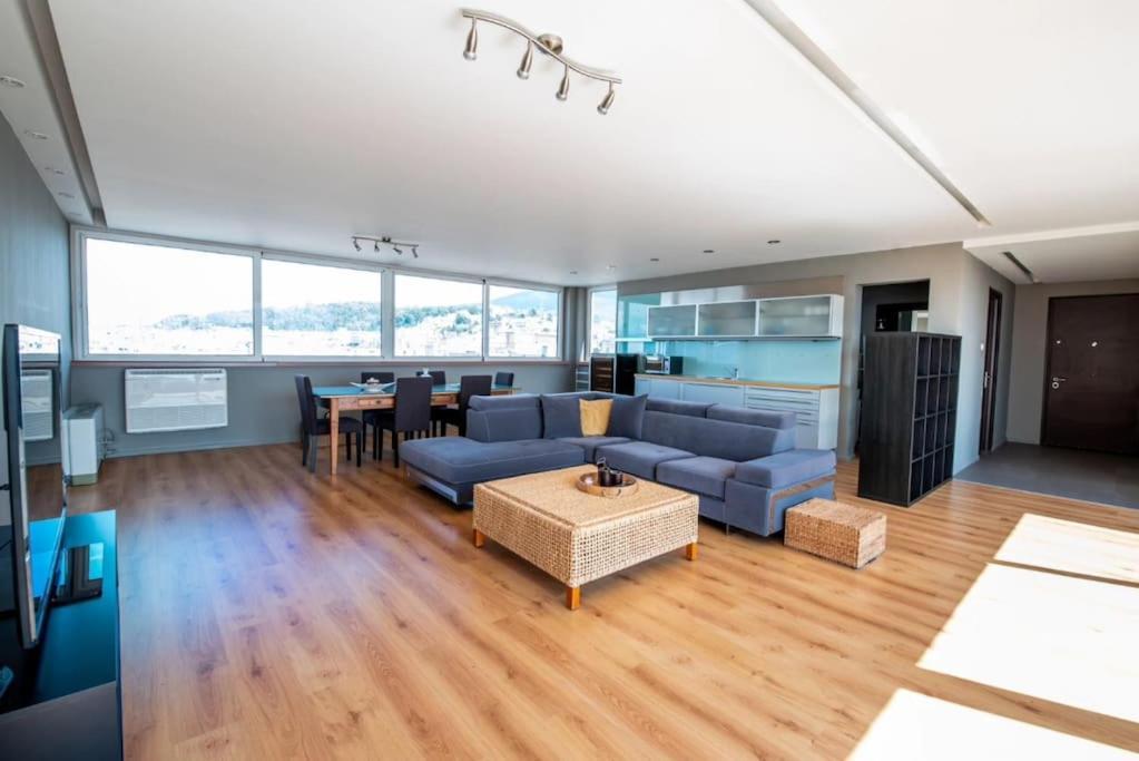 Luxury Loft By Boy Lejlighed Patras Eksteriør billede